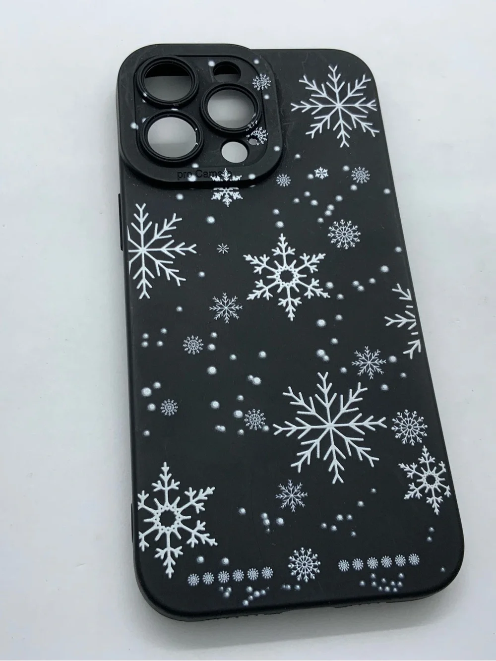 Blingy's for iPhone 16 Pro Case, Cute Christmas Pattern with Winter Snowflakes